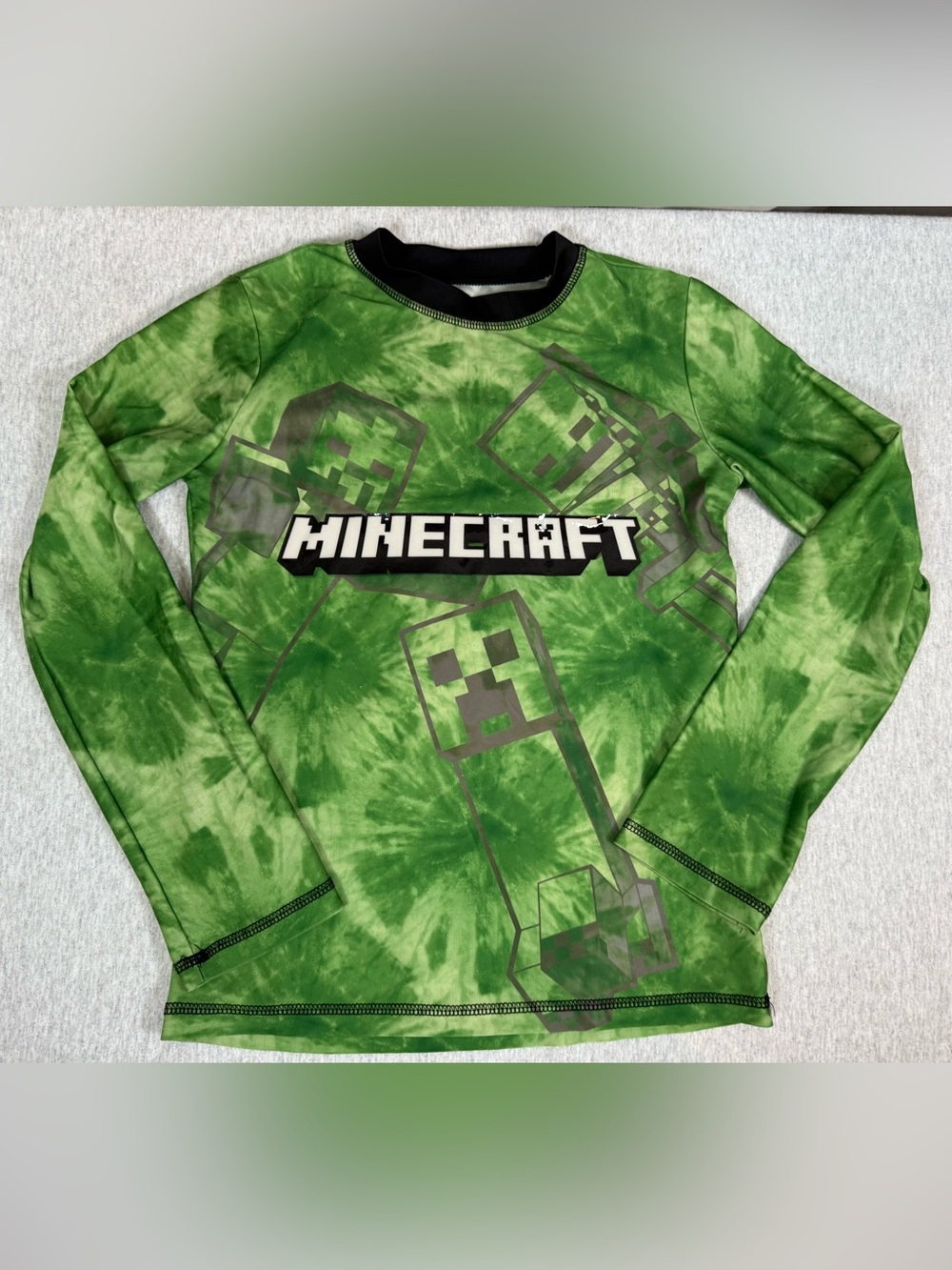 Minecraft Creeper Tie-Dye Rash Guard Shirt Green - Youth Medium (8/10)